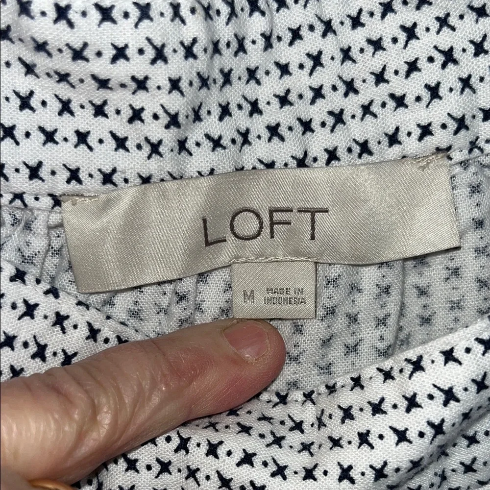 LOFT White and Blue Patterned Puff Sleeve Square neck Peasant‎ Blouse M